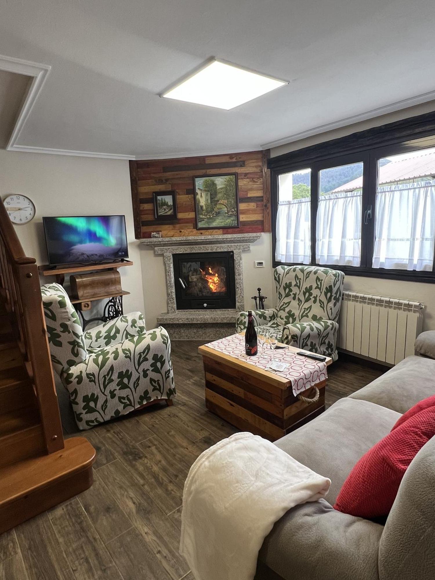 Casa Boni Y Florina Villa Nava Ngoại thất bức ảnh